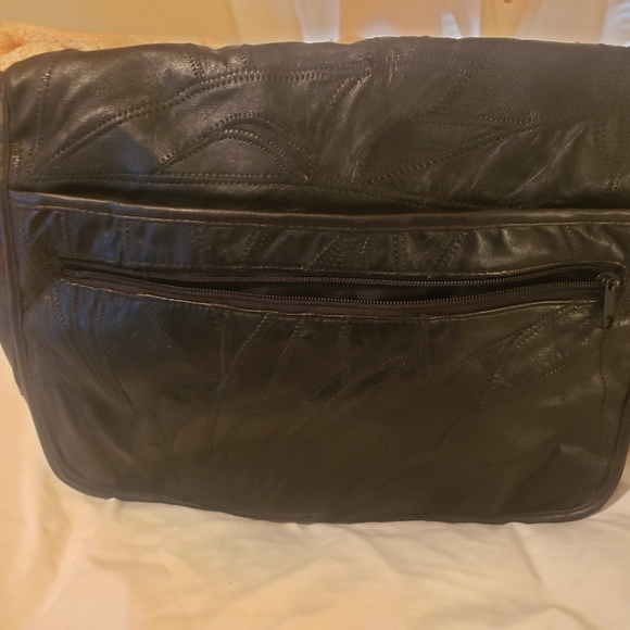 Unisex Large Shoulder Bag Black Patchwork PU Leather Or Fanny Pack Crossbody - Picture 3 of 8